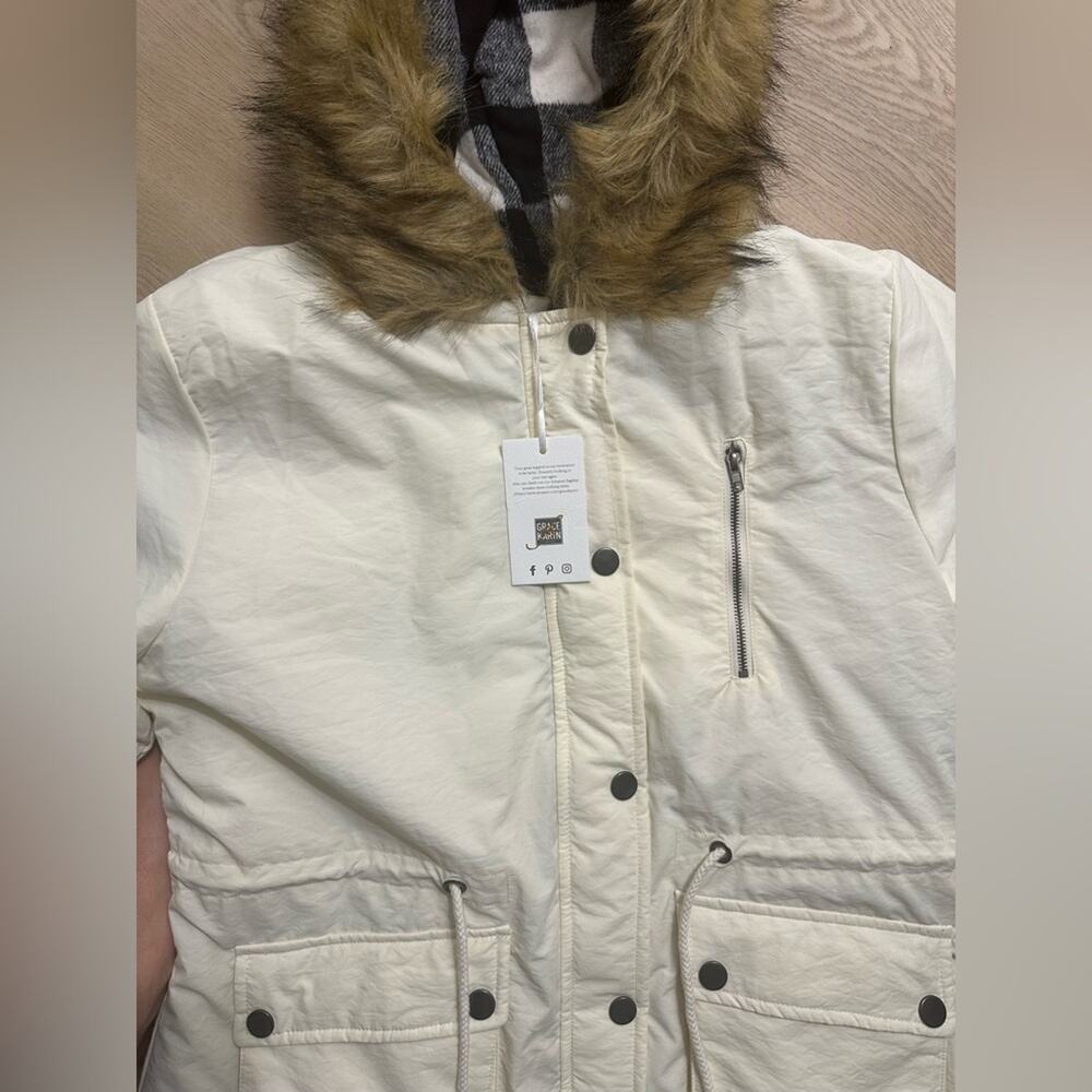 NWT Grace Karin Women's Cream Hooded Jacket W/Faux Fur hood Size M - Picture 4 of 9